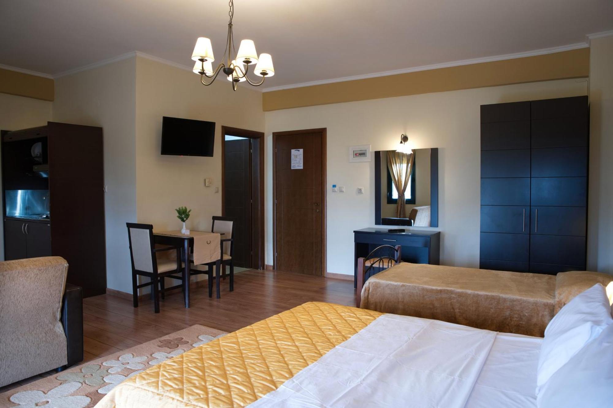 Hotel Agnanti Unique Hospitality 卡斯托里亚 外观 照片