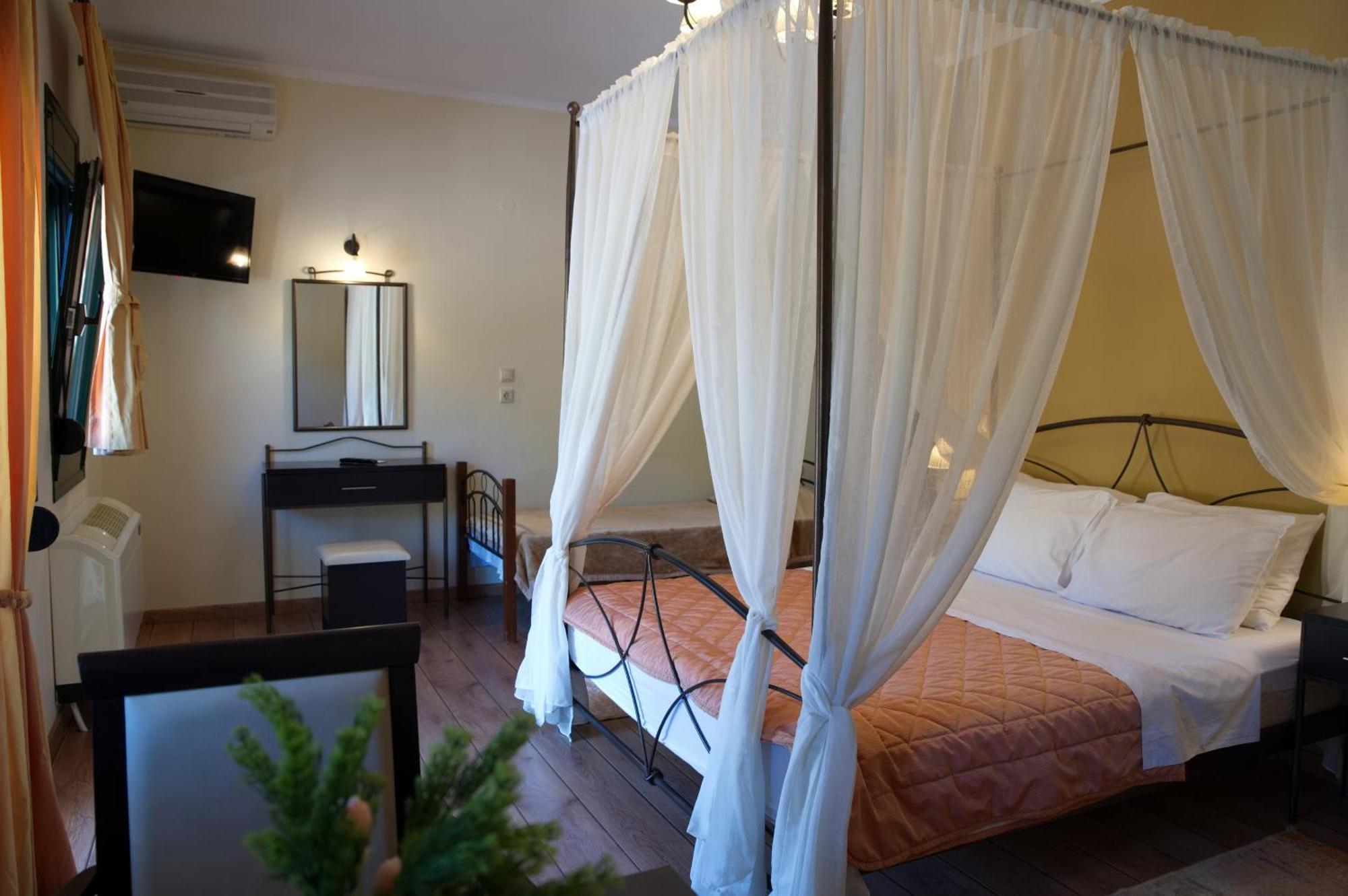 Hotel Agnanti Unique Hospitality 卡斯托里亚 外观 照片
