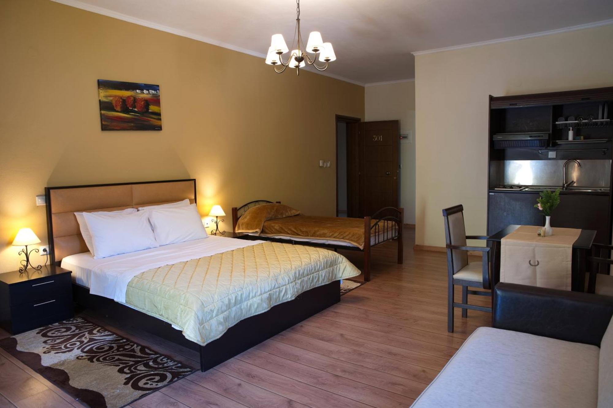 Hotel Agnanti Unique Hospitality 卡斯托里亚 外观 照片