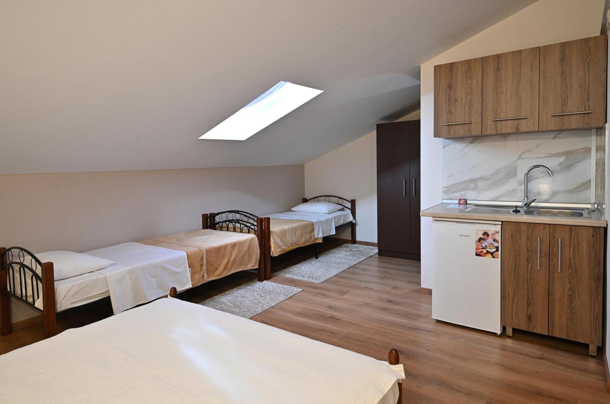 Hotel Agnanti Unique Hospitality 卡斯托里亚 外观 照片