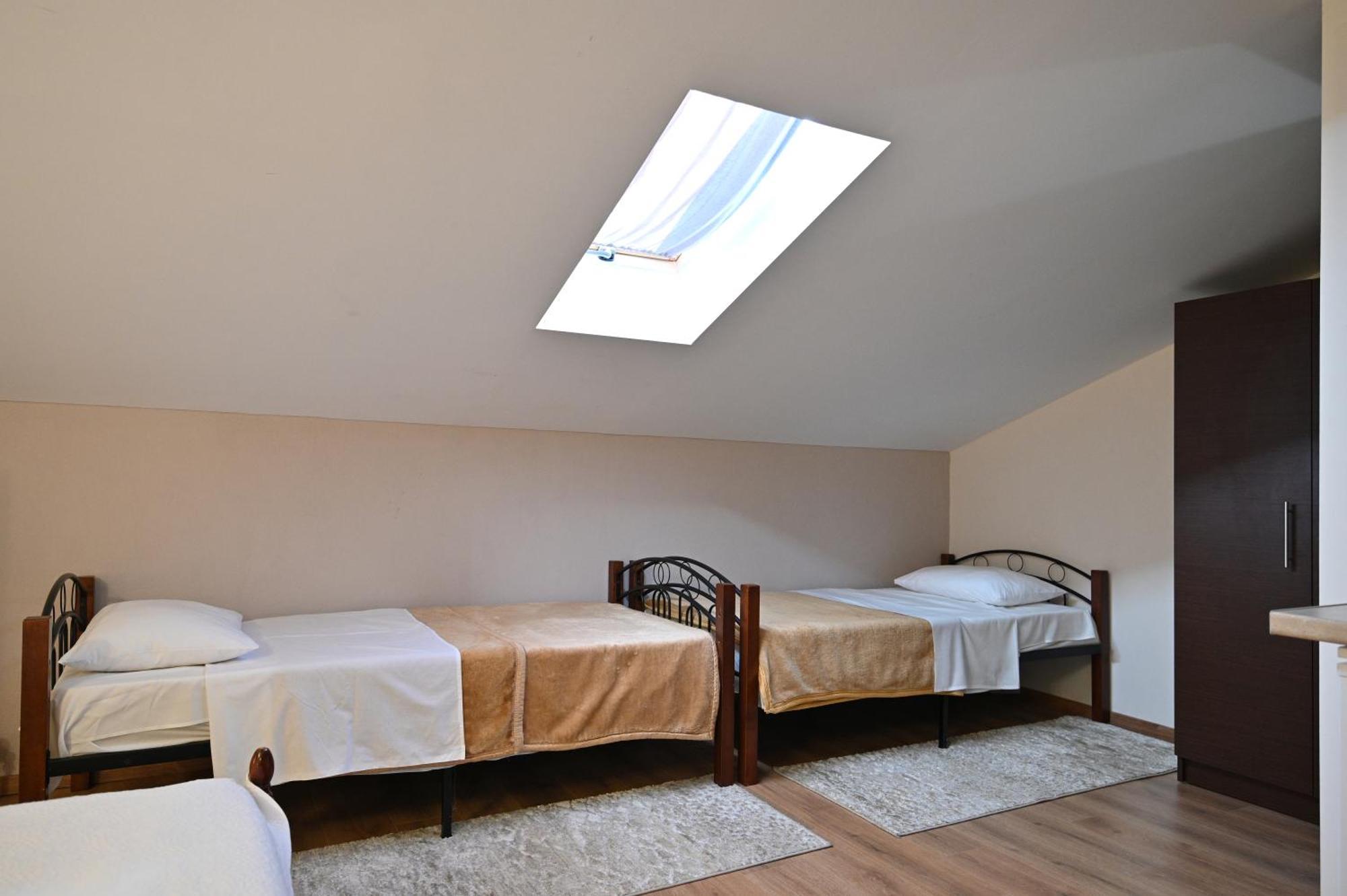 Hotel Agnanti Unique Hospitality 卡斯托里亚 外观 照片